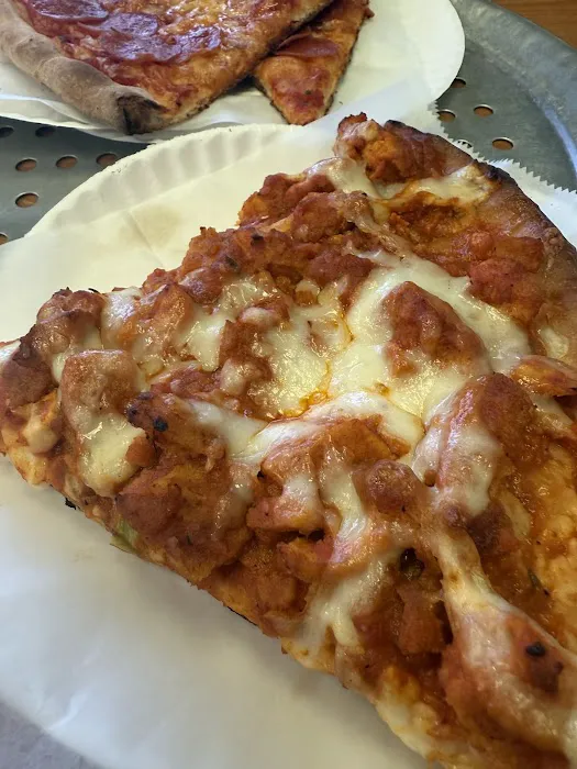 Knapp Pizza II Picture 2