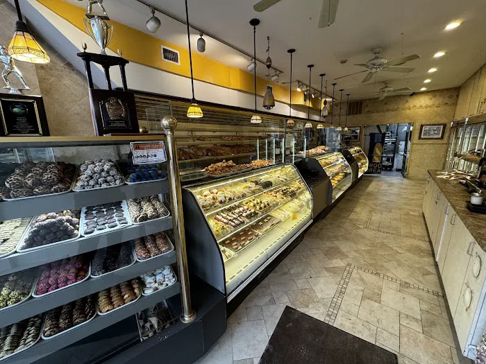 Kings Highway Bakery Picture 9