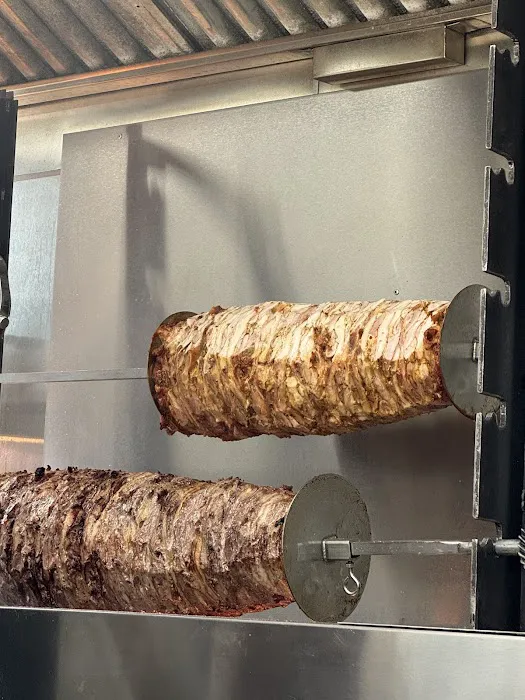 Nostimo Food Truck Picture 3