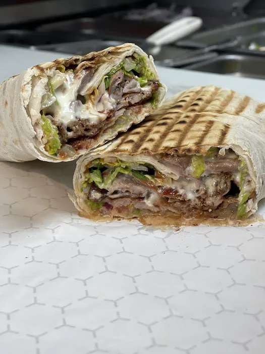 Nostimo Food Truck Picture 4