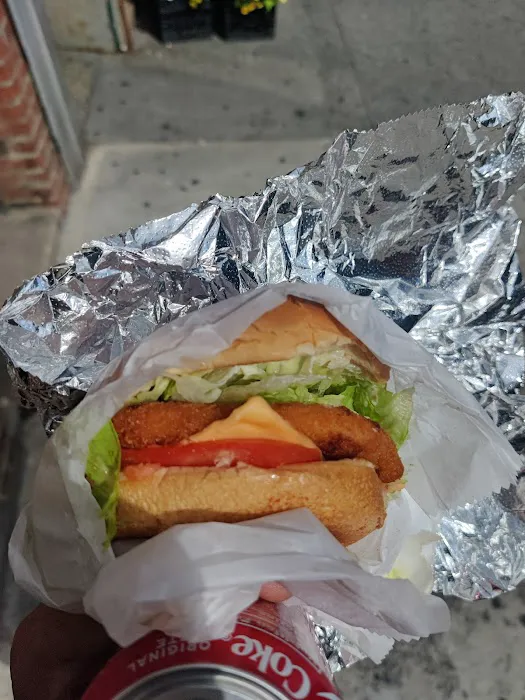 KC Grill & Grocery Picture 2