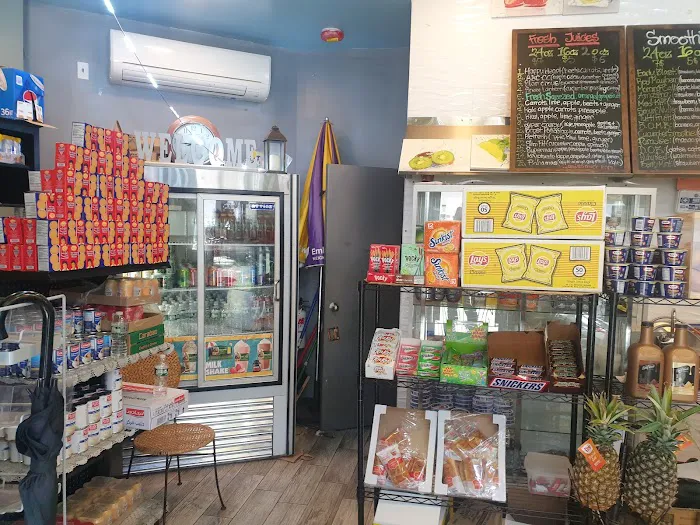 Taiz Juice Bar Picture 1
