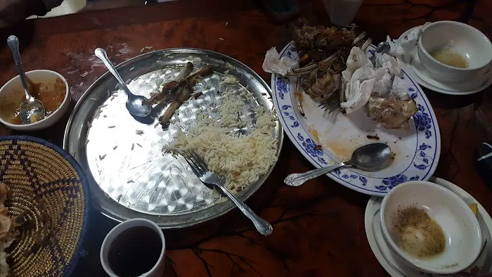 Yemen Whdah Restaurant Picture 2