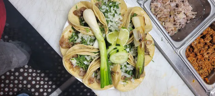 Tacos El Torito Picture 5