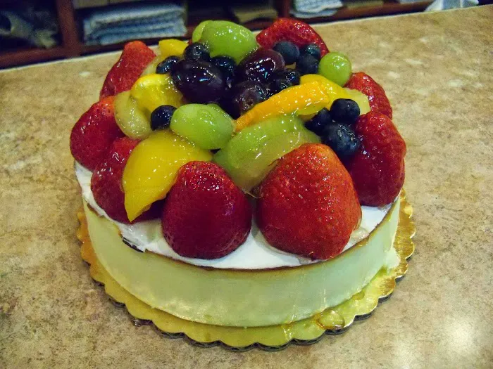 Mona Lisa Bakery Picture 10