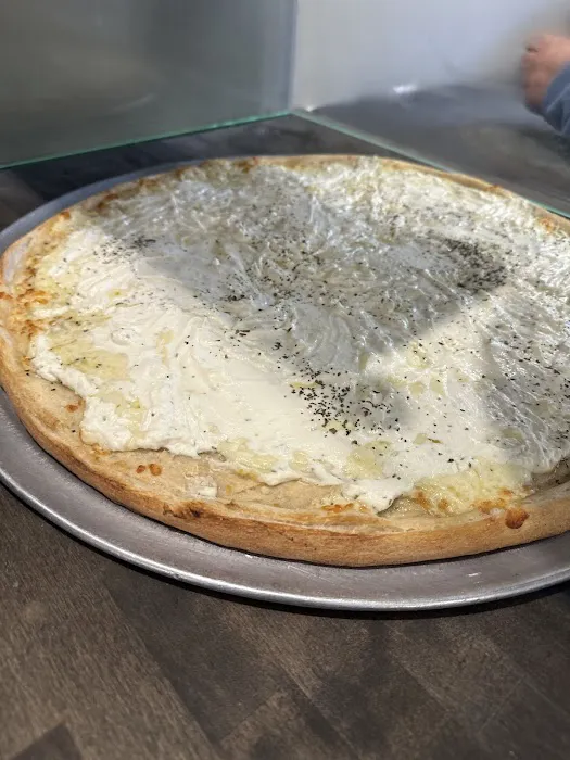 Andolinis Pizza Picture 8