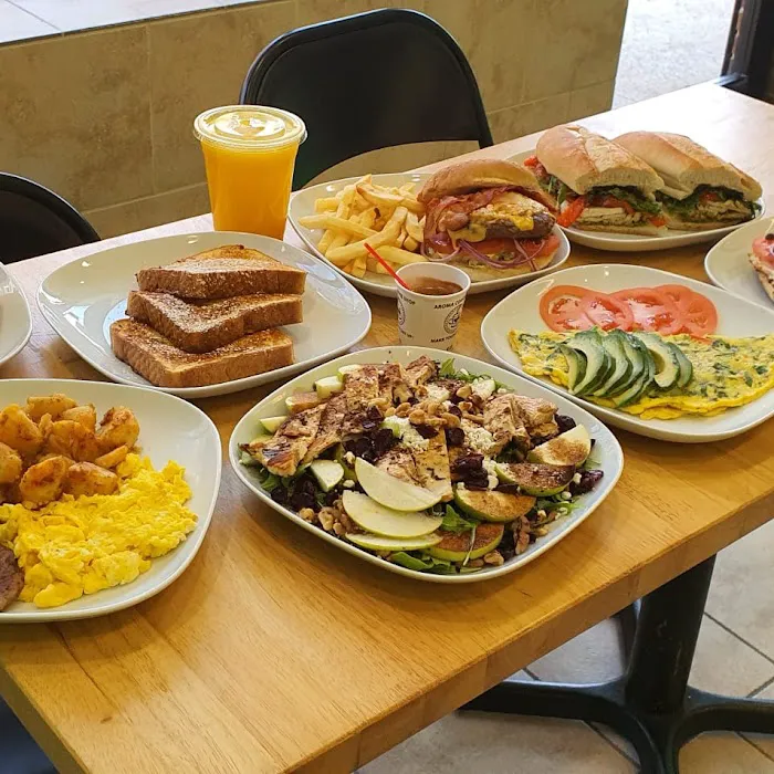 AROMA COFFEE & GRILL Picture 10