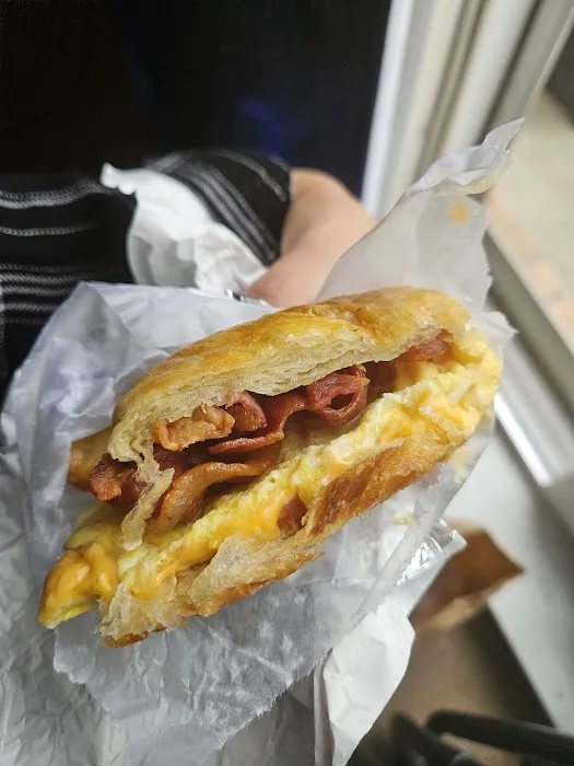AROMA COFFEE & GRILL Picture 6
