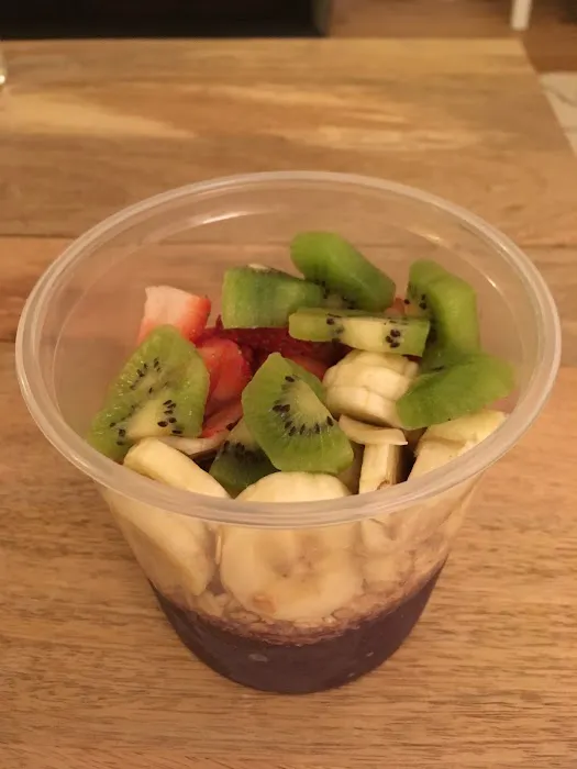 Blend Salad and Juice Bar Picture 4