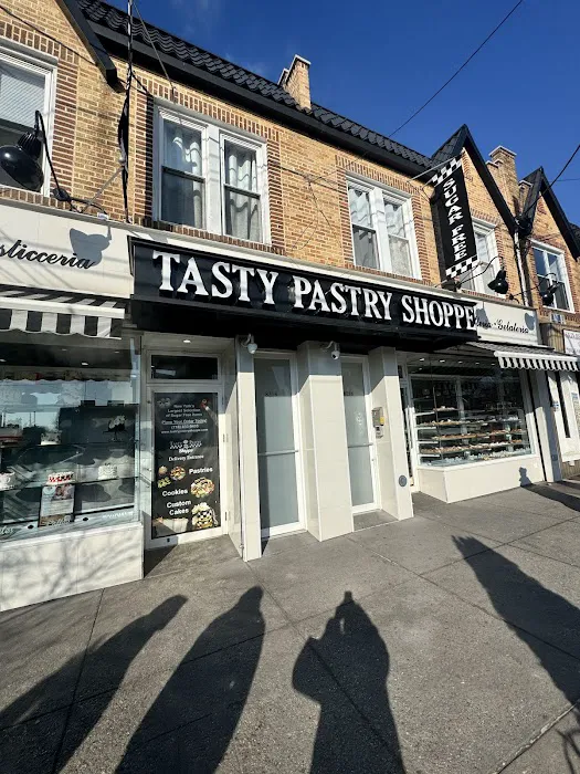 Tasty Pastry Shoppe Picture 8