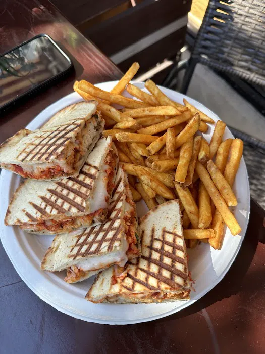 Take Away & Cafe Picture 8