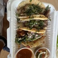 Tacos los poblanos ico