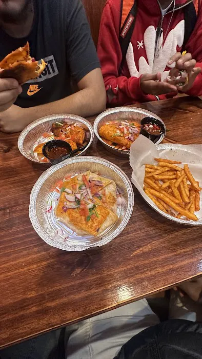 Halal taco and gyro Picture 7