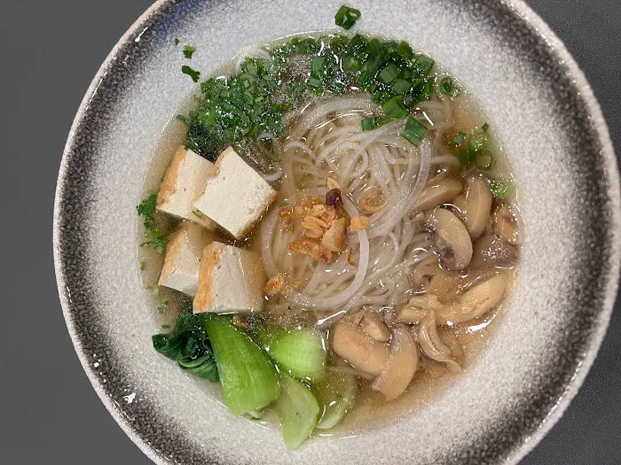 Pho Plus Vietnamese noodle Picture 3
