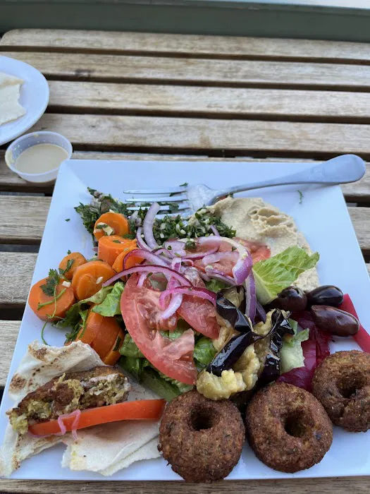Falafel Palace Picture 8