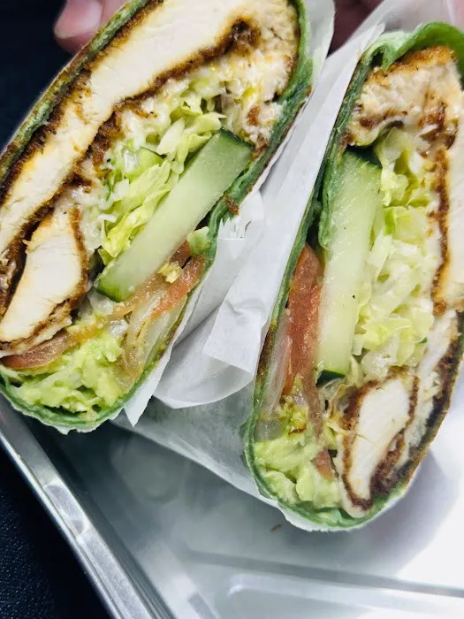 DYKER NATURAL DELI Picture 4
