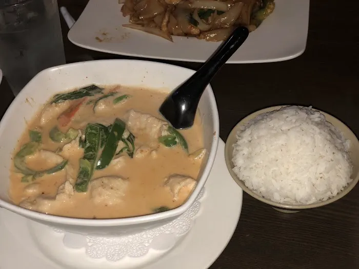 Thai Leaf Picture 4