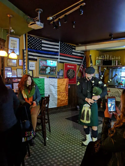 Kelly's Tavern Picture 9