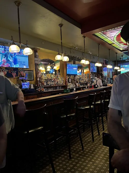 Kelly's Tavern Picture 7
