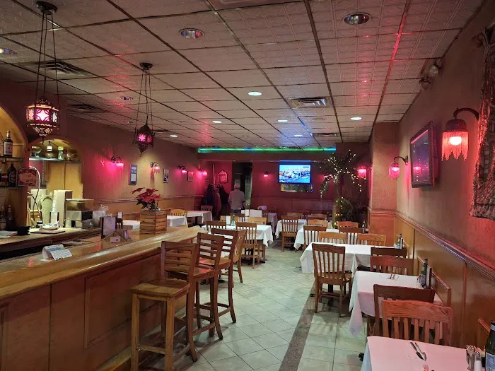 First Oasis Restaurant Picture 4