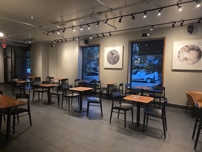 Starbucks Picture 2