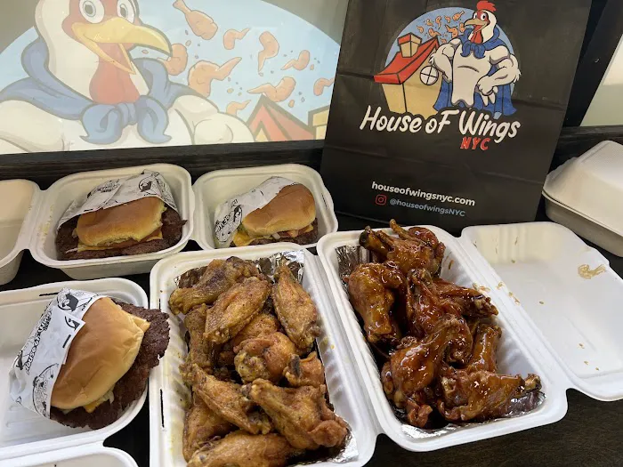 Bay Ridge House of Wings Picture 6