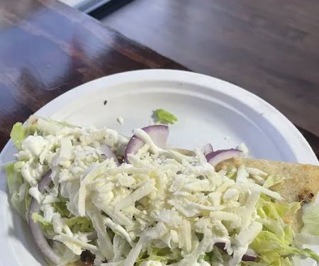 Taquitos y Café