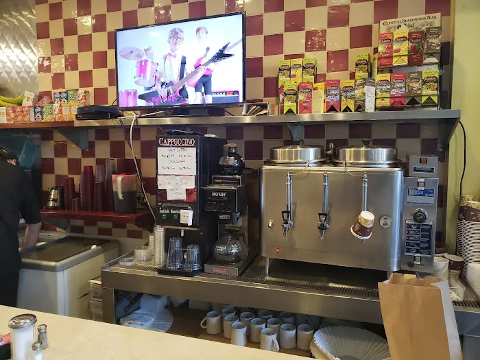 Fort Hamilton Diner Picture 1