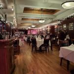 Hunter's Steak & Ale House