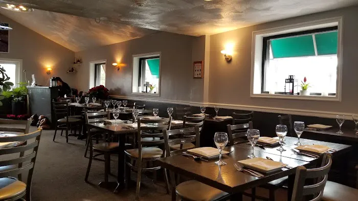 Pimaan Thai Restaurant Picture 8