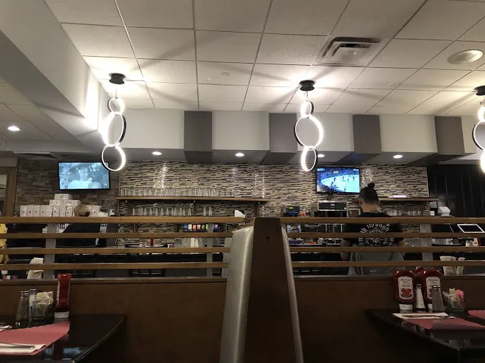 Suburban Diner Picture 1