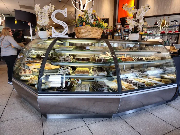 Suburban Diner Picture 2