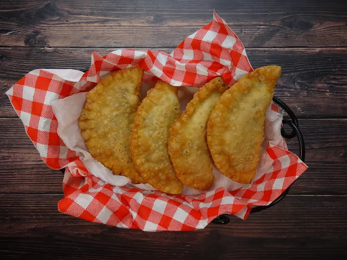 Gusto Empanadas Picture 3