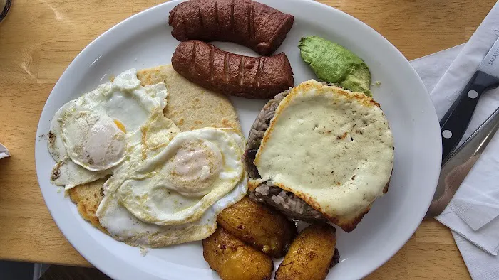 Gallo Pinto Restaurant Picture 4