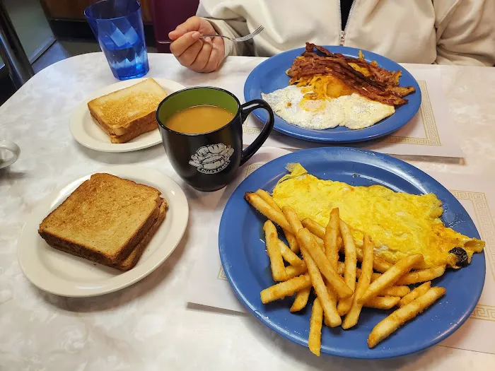 Tillo's Place Restaurant Picture 8