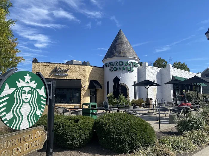 Starbucks Picture 4