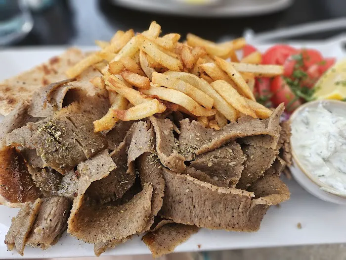 Meltemi Greek Restaurant Picture 3