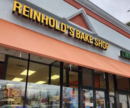 Reinholds Quality Bakery