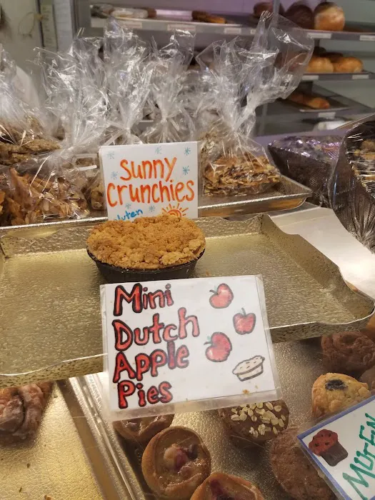 Reinholds Quality Bakery Picture 7