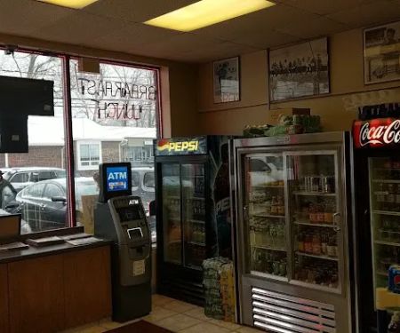Empire II luncheonette