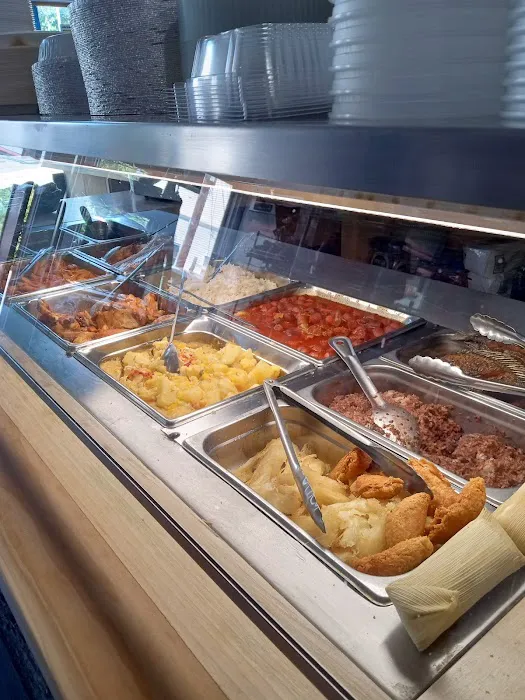 Bienvenidos Deli LLC Picture 4