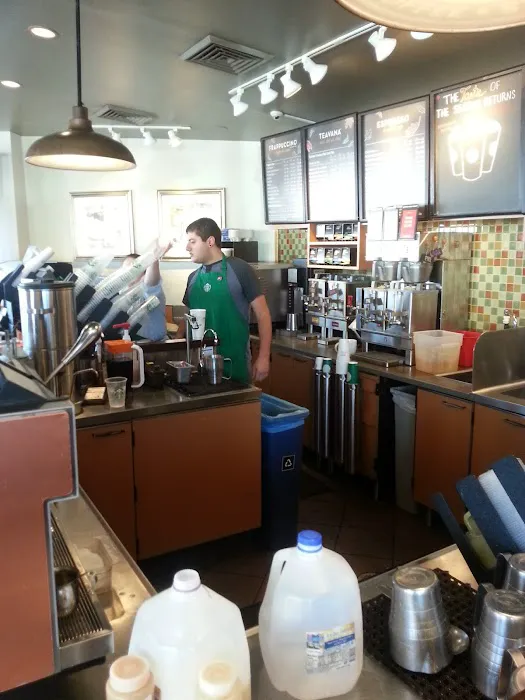 Starbucks Picture 3
