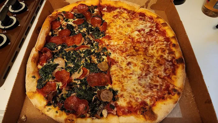 King Pizza North Picture 5