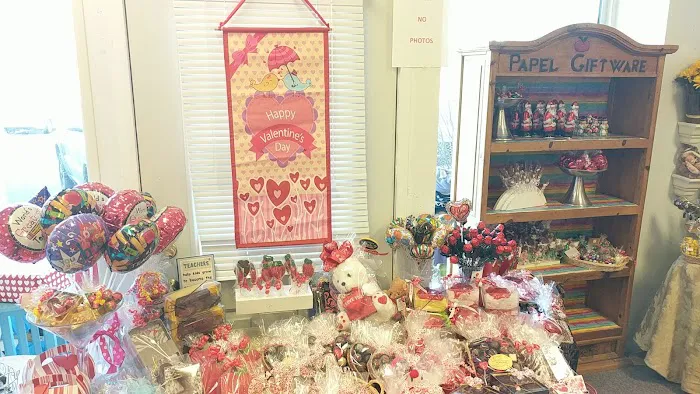 Chocolate Etc Picture 6