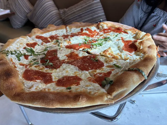 Woodstone Pizza Bar & Grill Picture 10