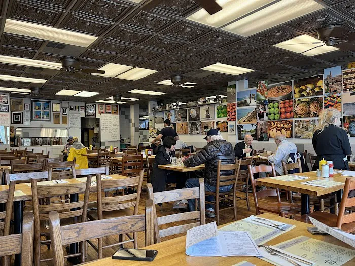 Kosher Nosh Deli Restaurant & Catering Picture 1
