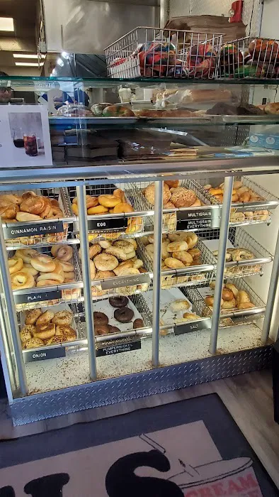 Goldberg's Famous Bagels Picture 8