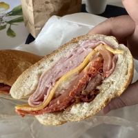 Giannella's Subs ico