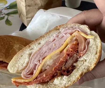 Giannella's Subs