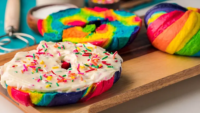 TOP BAGELS & DELI Picture 1